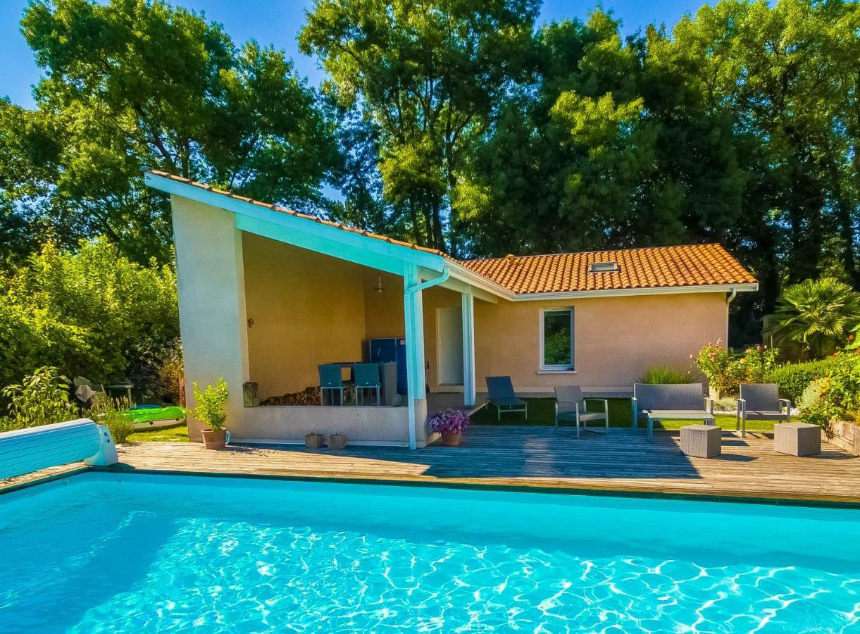 Bed and Breakfast La libellule brédoise La Brede Esterno foto